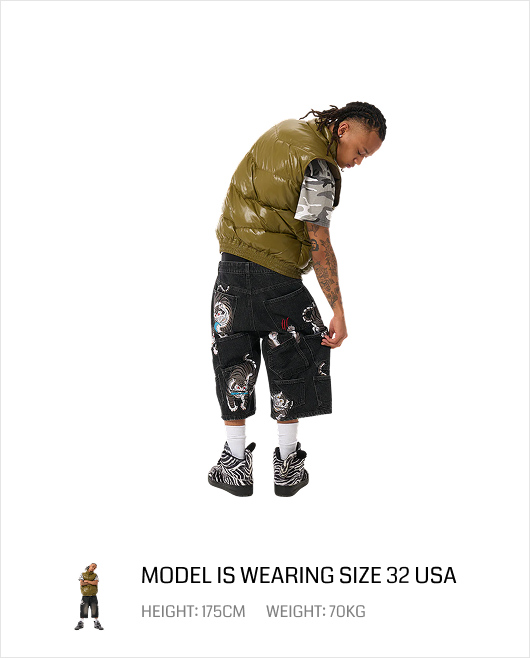 Tora Grey Embroidery Jorts