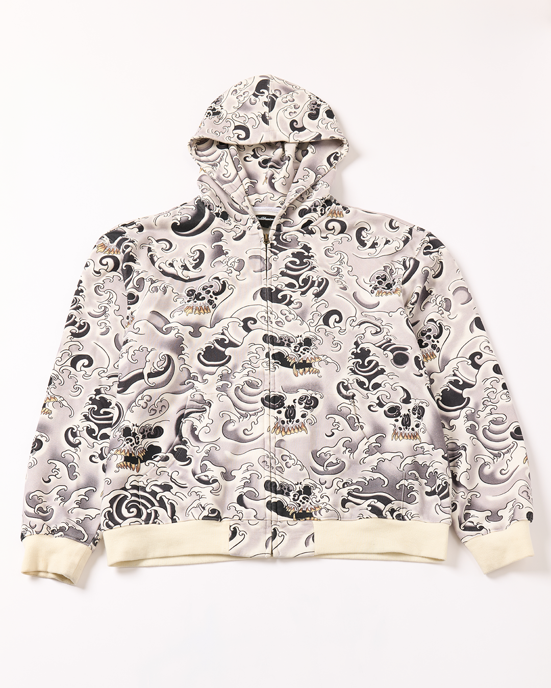 “Wave skull” hoodie